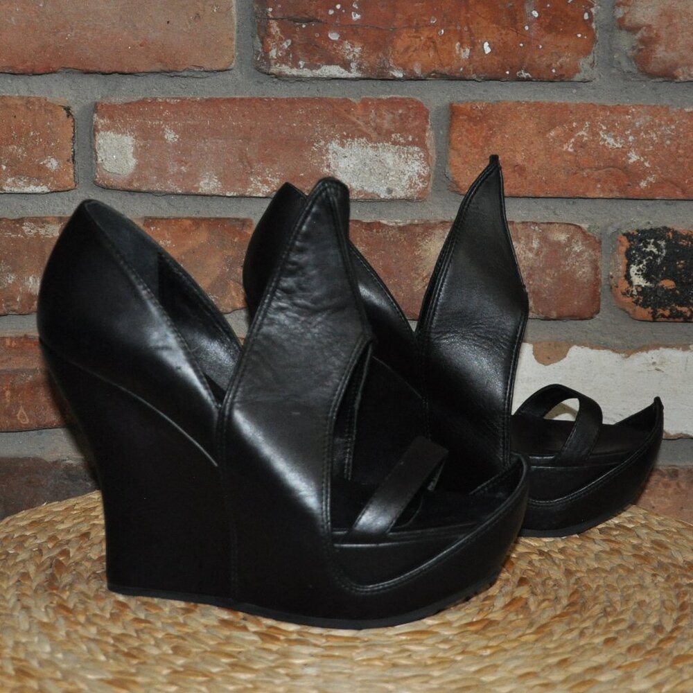Camilla Skovgaard Flame Wedge Sandal Black Leather Platform Open toe Shoe EU 39 - Picture 2 of 9